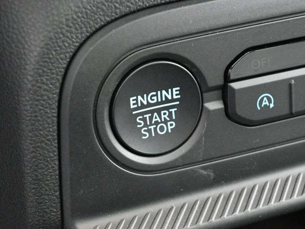New 2025 Desert Sand Ford Badlands image 13