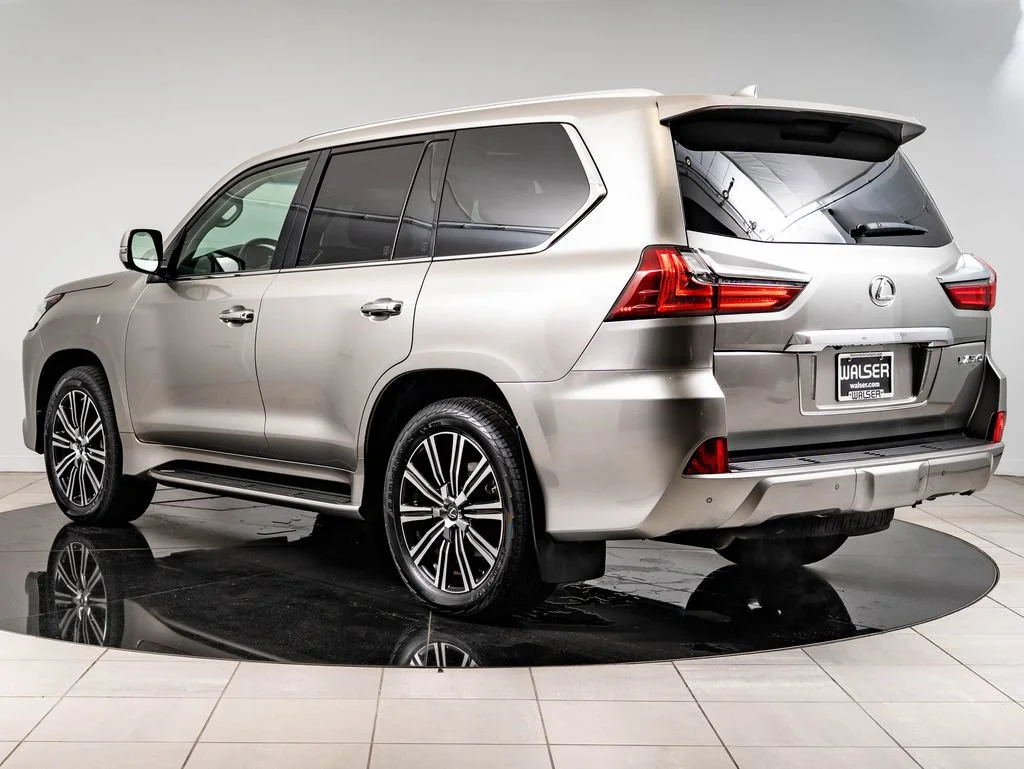 Certified Used 2021 Atomic Silver Lexus 570 image 6