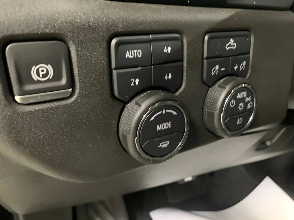 2024 Chevrolet Silverado 1500 RST - Photo 26