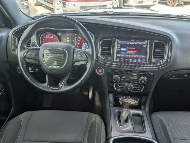Used 2018 Gray Dodge V6 image 31