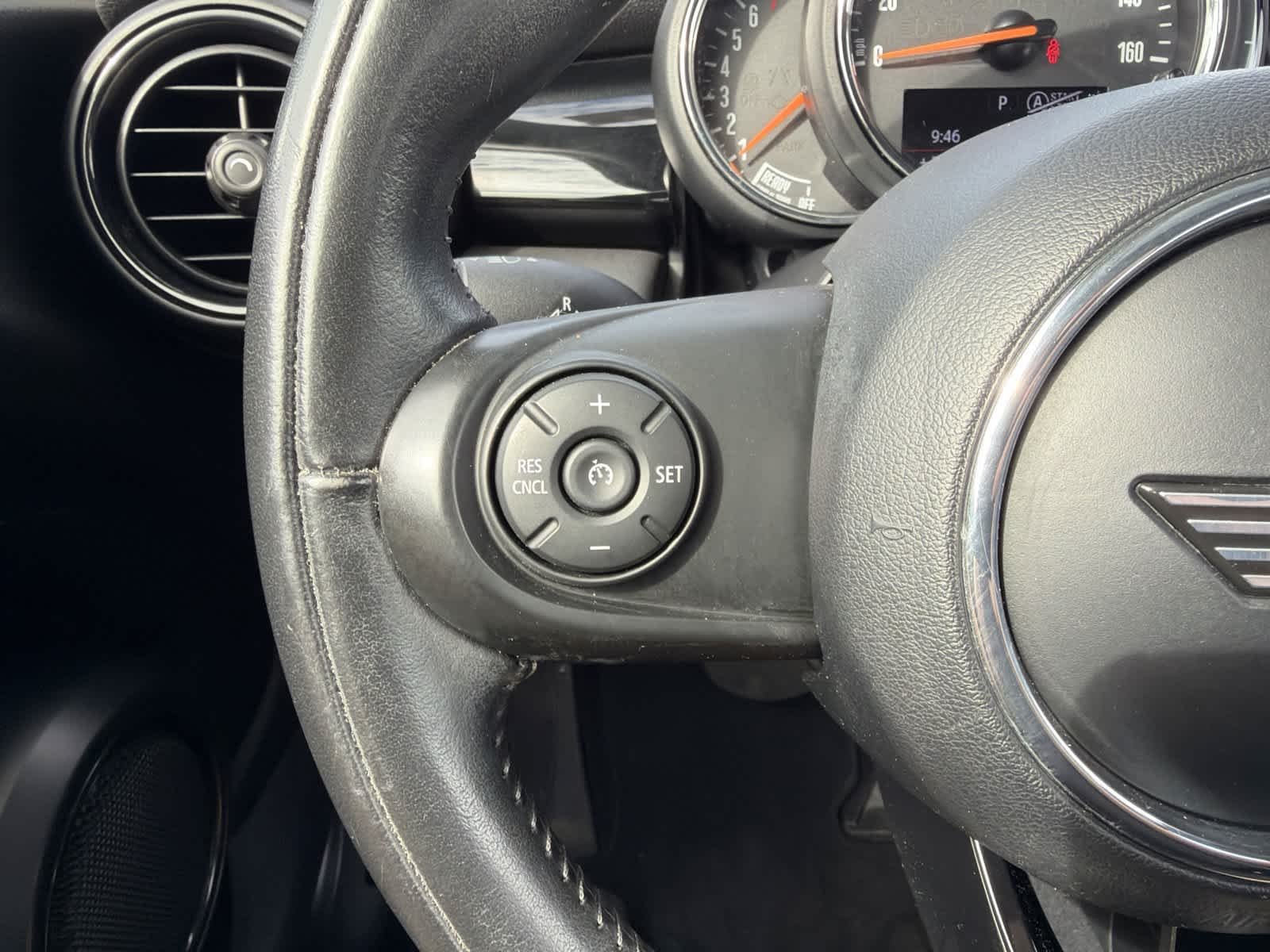 Used 2019 Solaris Orange Metallic MINI Cooper image 15