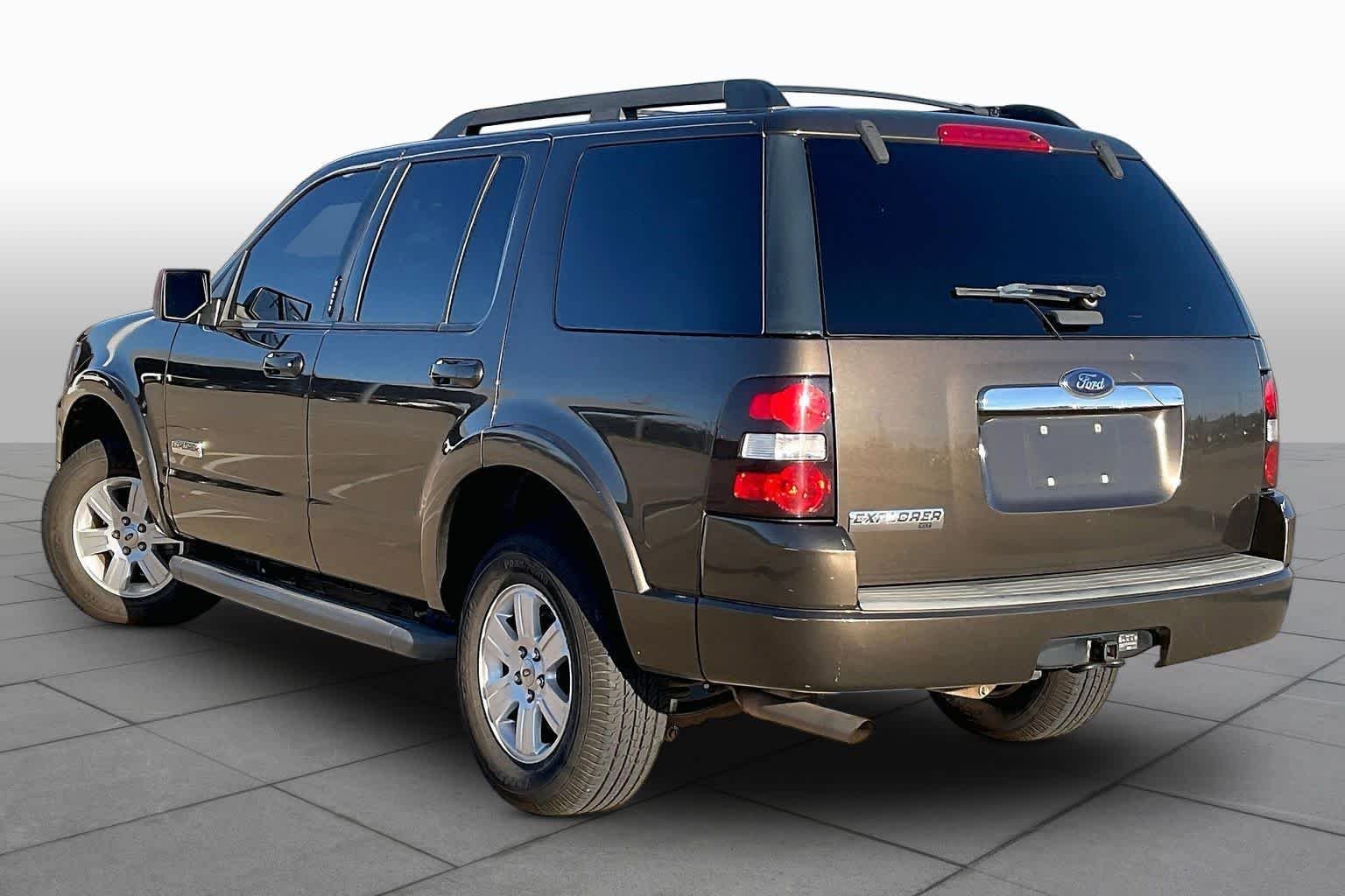 Used 2008 Black Ford XLT image 10