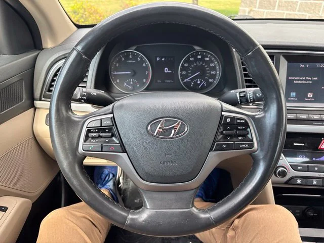 Used 2018 Phantom Black Hyundai Value Edition image 18