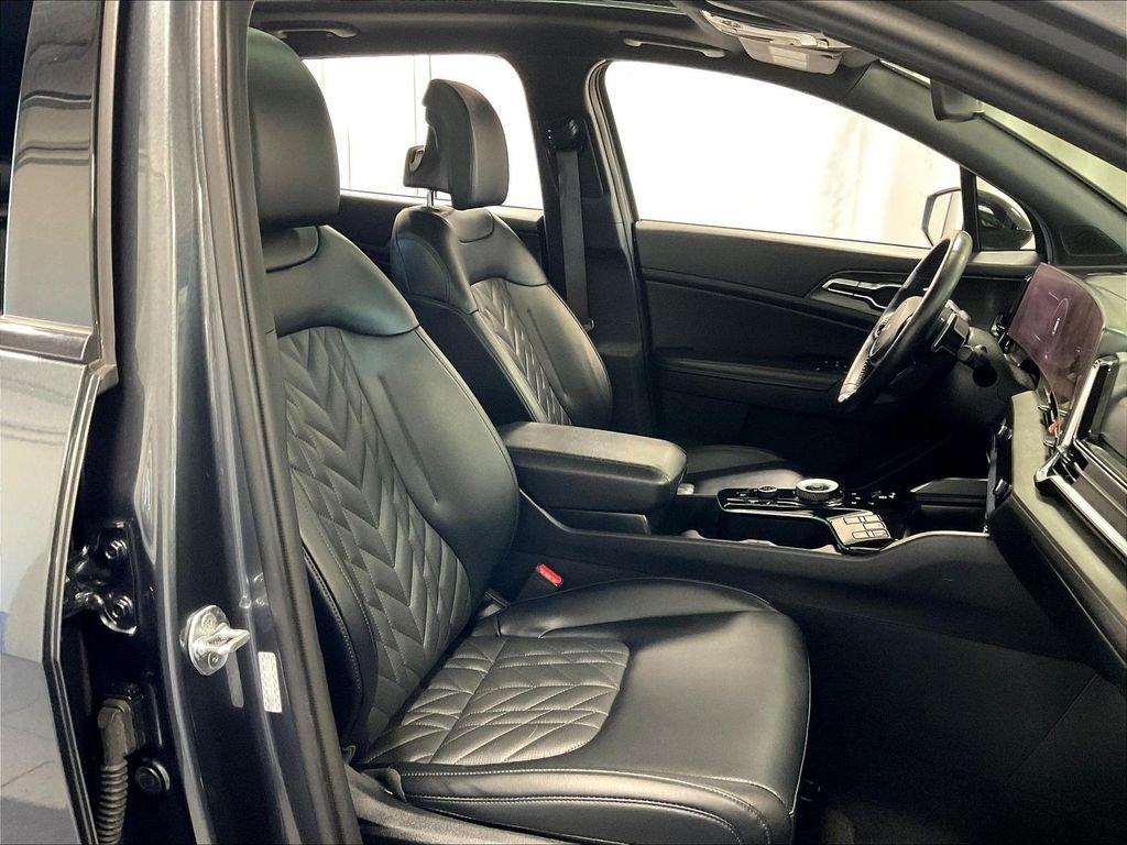 Used 2024 Gray Kia X-Line Prestige image 11