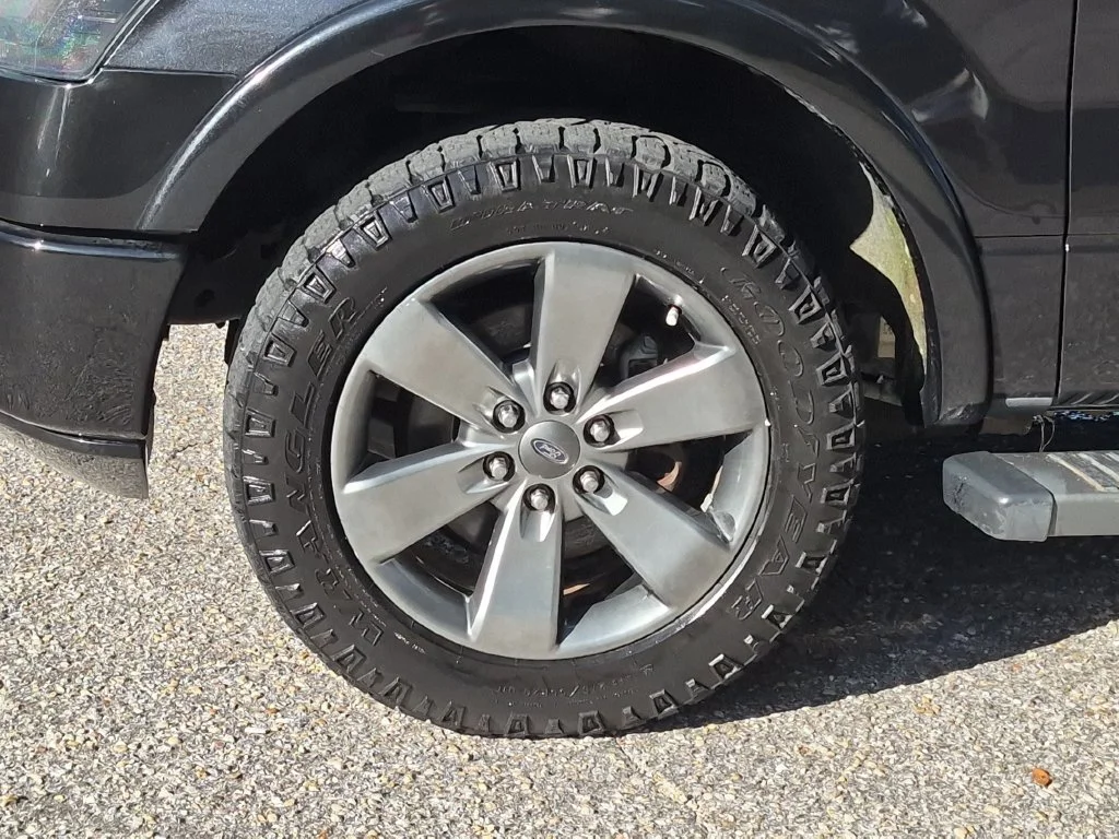 Used 2014 Black Ford FX2 image 9