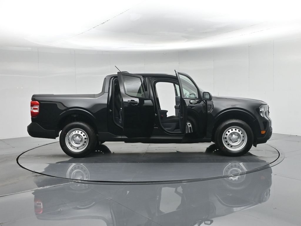 New 2026 Shadow Black Ford XL image 32