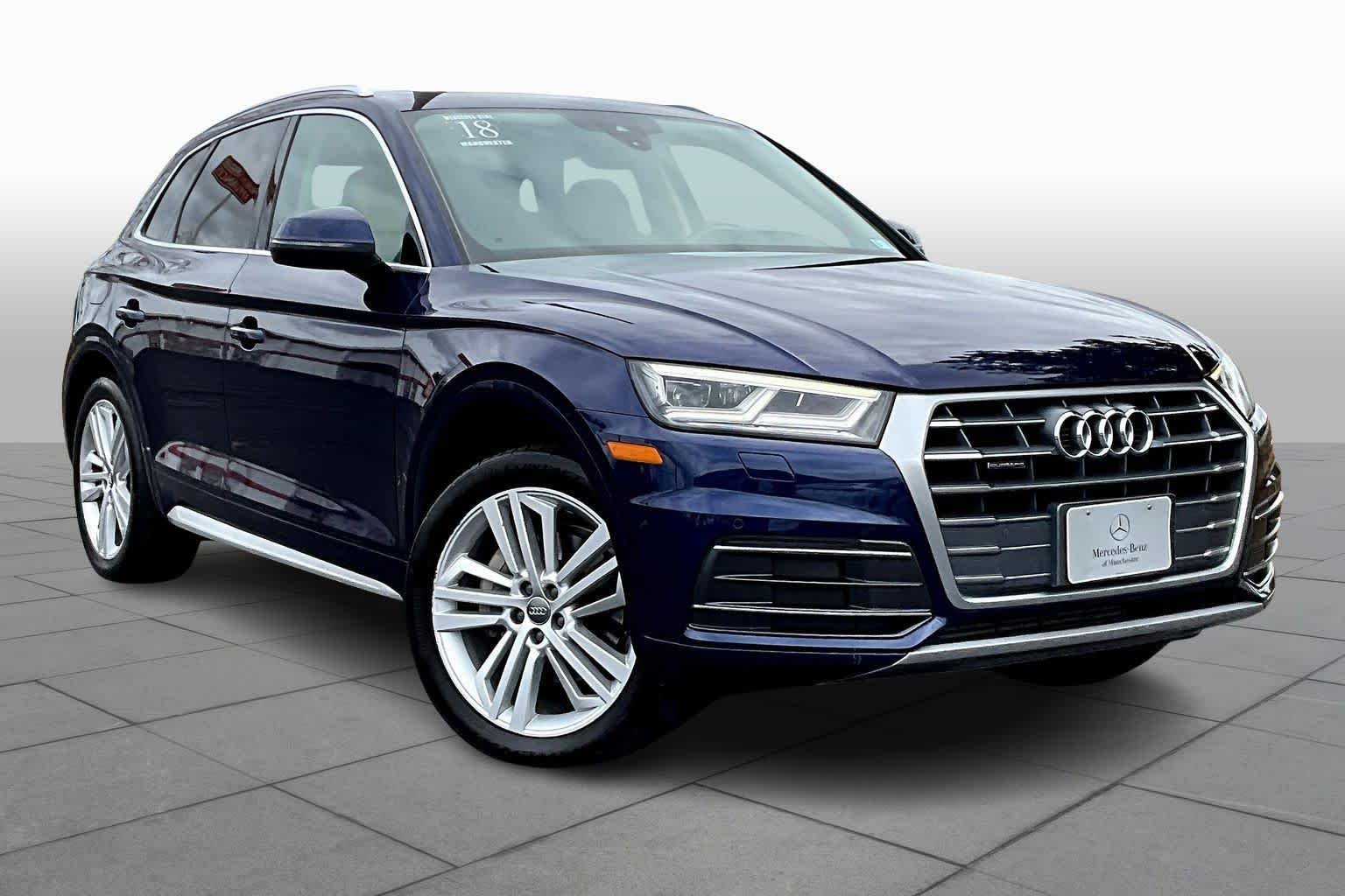 Used 2018 Navarra Blue Metallic Audi Premium Plus image 3