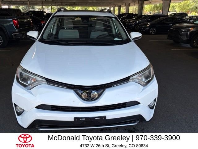 Used 2018 White Toyota XLE image 2