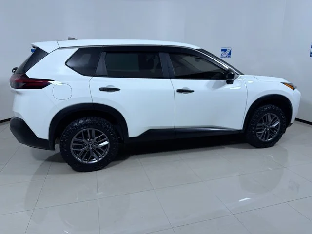 Used 2023 White Nissan S image 8