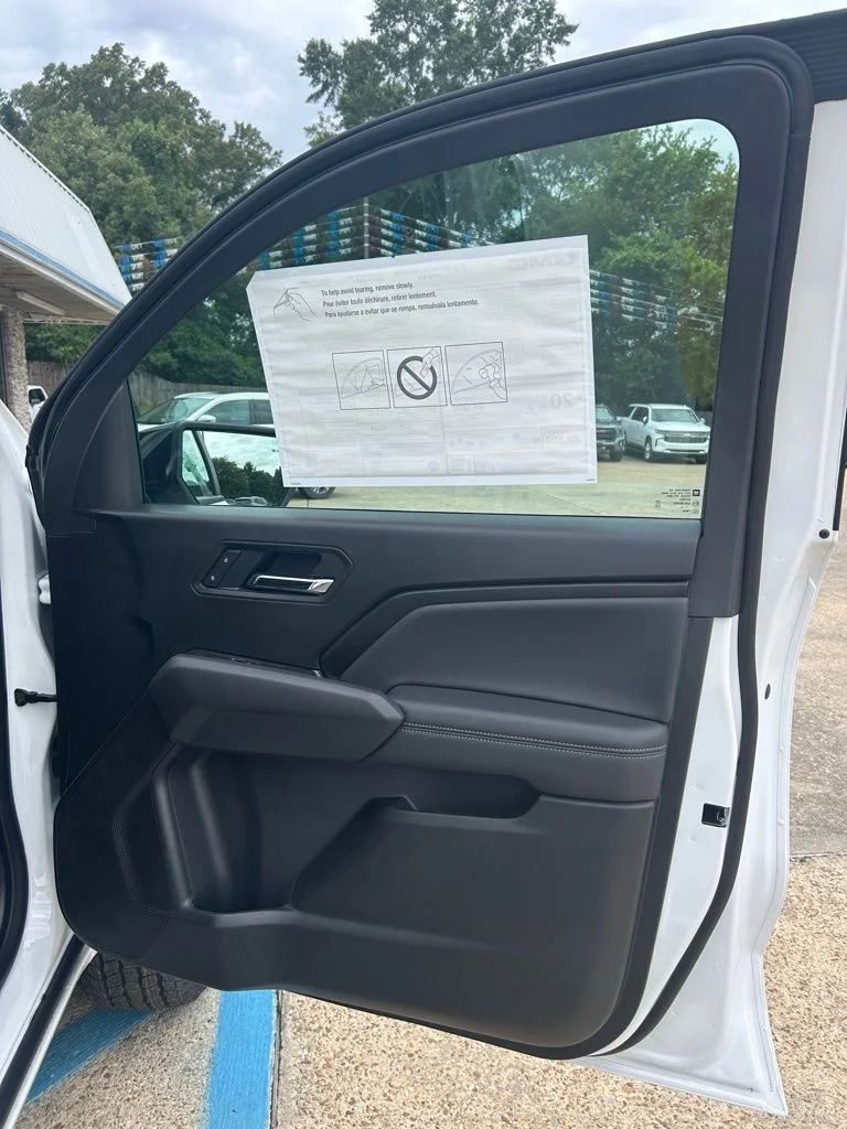 New 2026 White GMC Elevation image 19