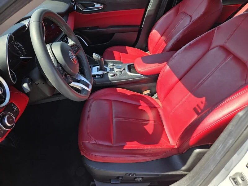 Used 2020 White Alfa Romeo RWD image 10