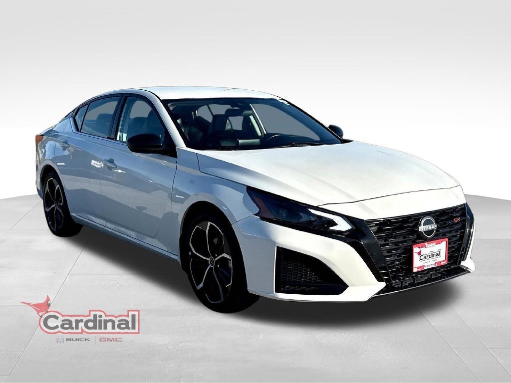 2025 Nissan Altima