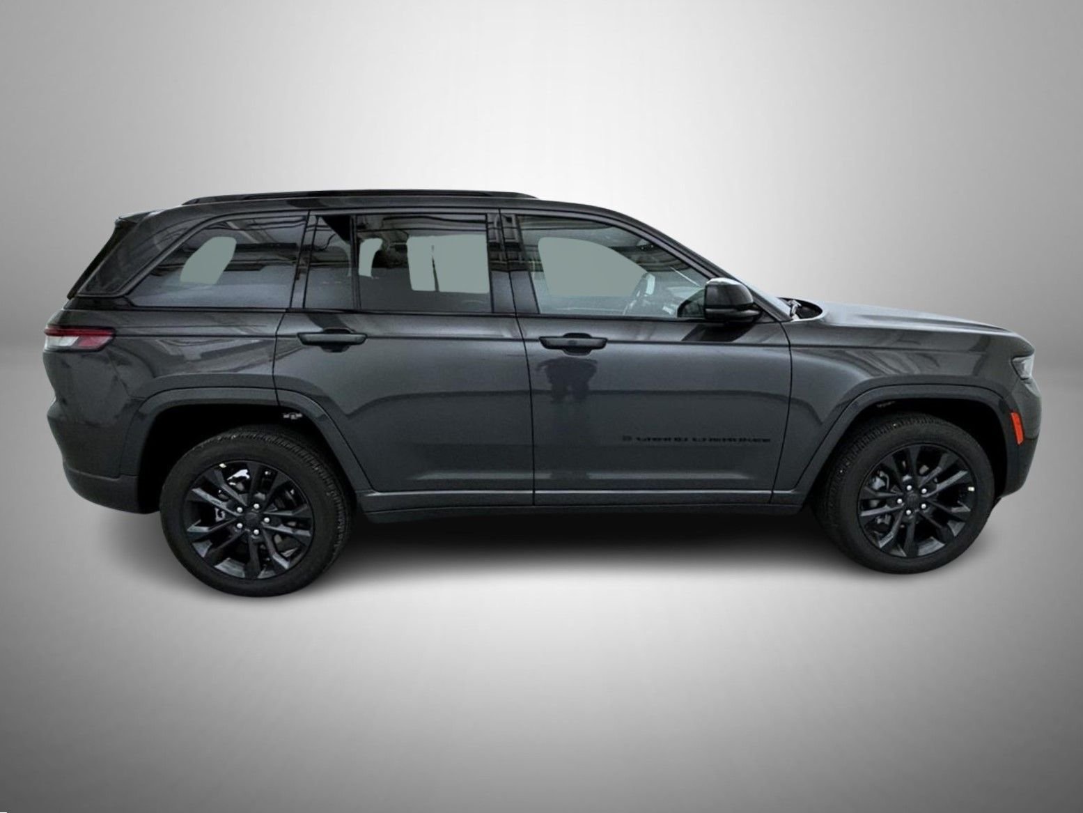 New 2026 Baltic Gray Metallic Clearcoat Jeep Limited Reserve image 4