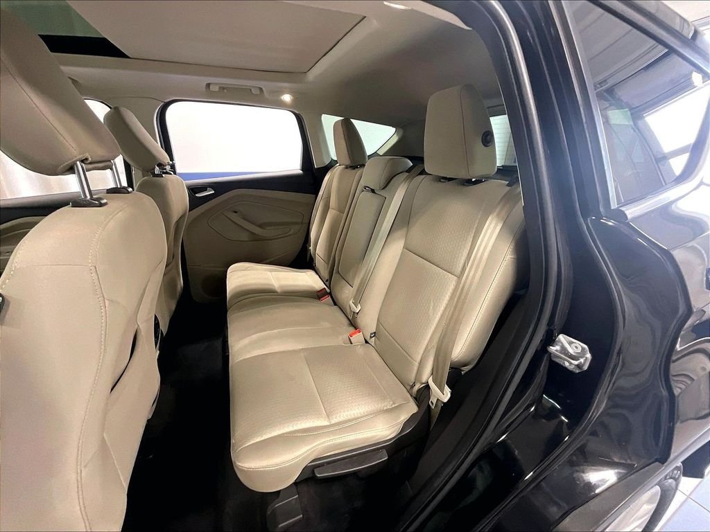 Used 2018 Black Ford SE image 15
