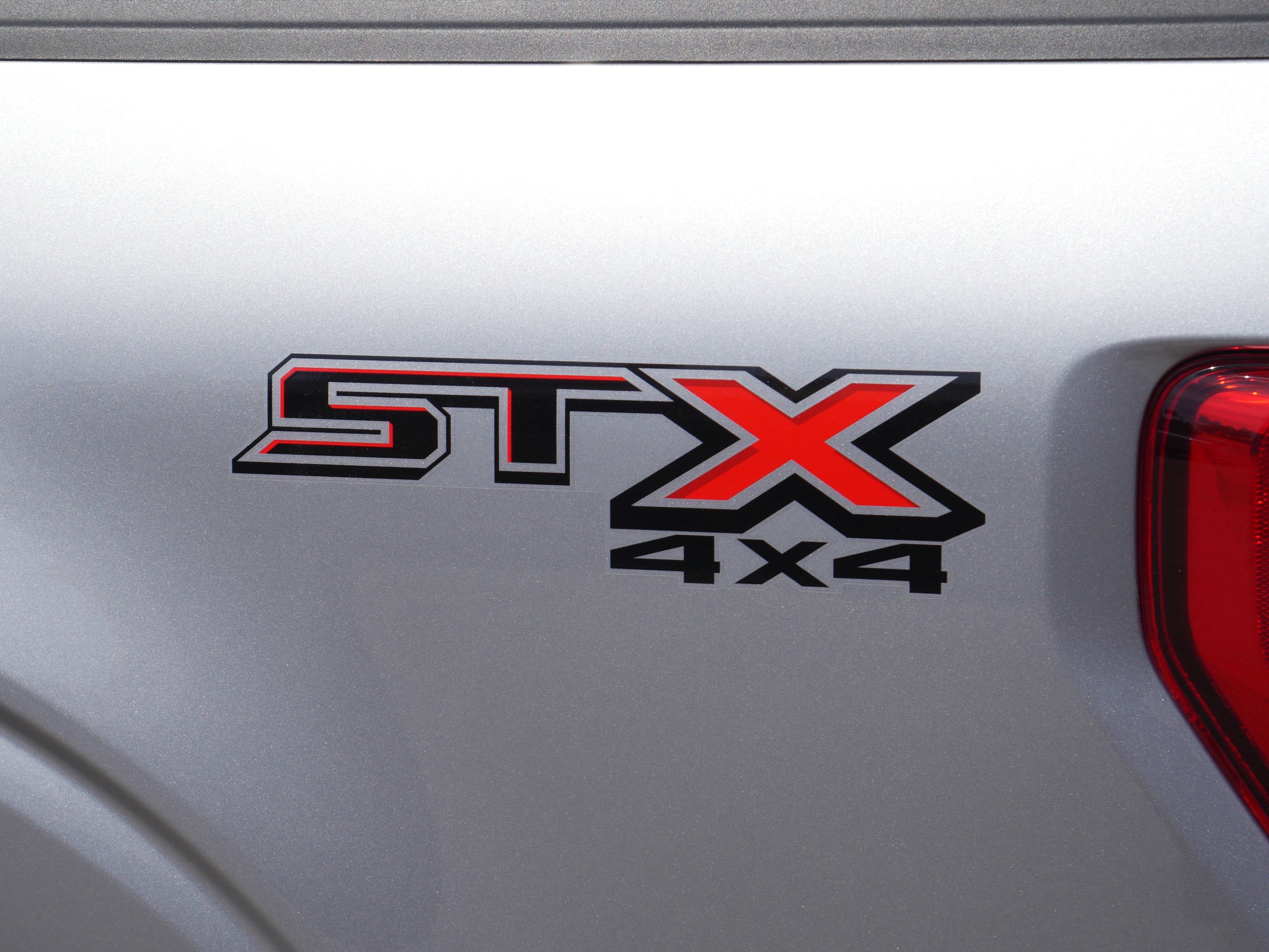 Certified Used 2023 Iconic Silver Metallic Ford XL image 17