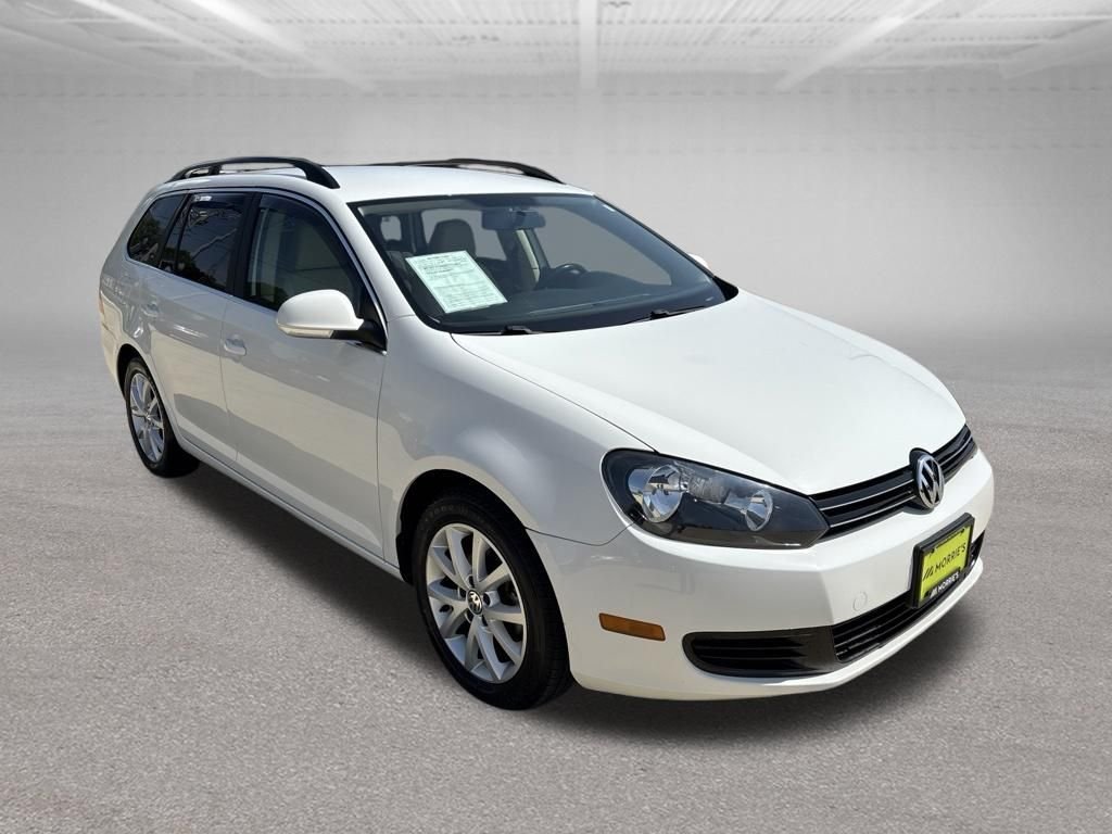 Used 2013 Candy White Volkswagen 2.5L SE image 7