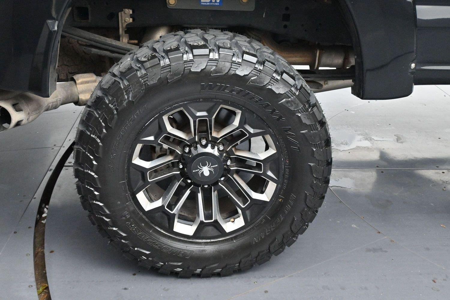 Used 2019 Agate Black Ford LARIAT image 39