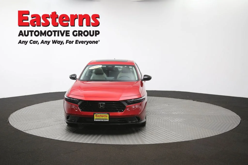 Used 2025 Red Honda SE image 53
