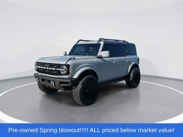 Used 2021 Green Ford Outer Banks image 4