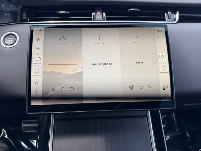 New 2026 Carpathian Grey Land Rover Hoxton Edition image 20