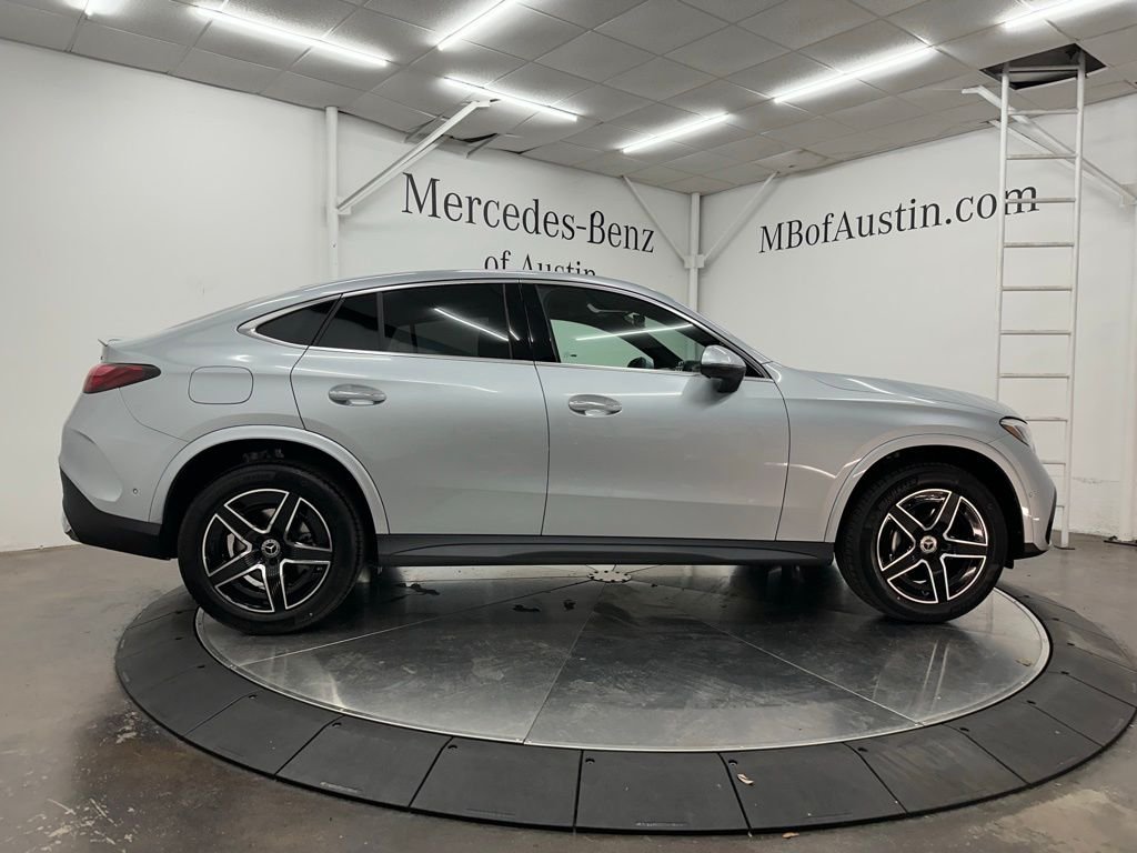 New 2026 Cirrus Silver Metallic Mercedes-Benz GLC 300 image 8