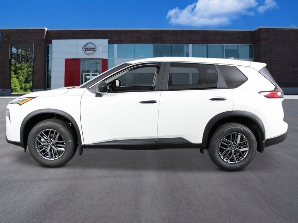 New 2026 Glacier White Nissan S image 2