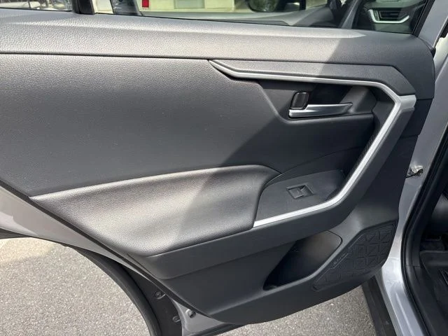 Used 2022 Silver Toyota SE image 13
