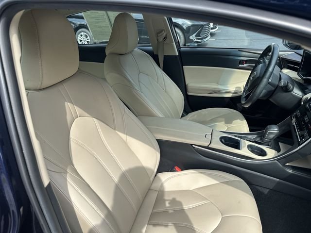Used 2021  Toyota XLE image 29