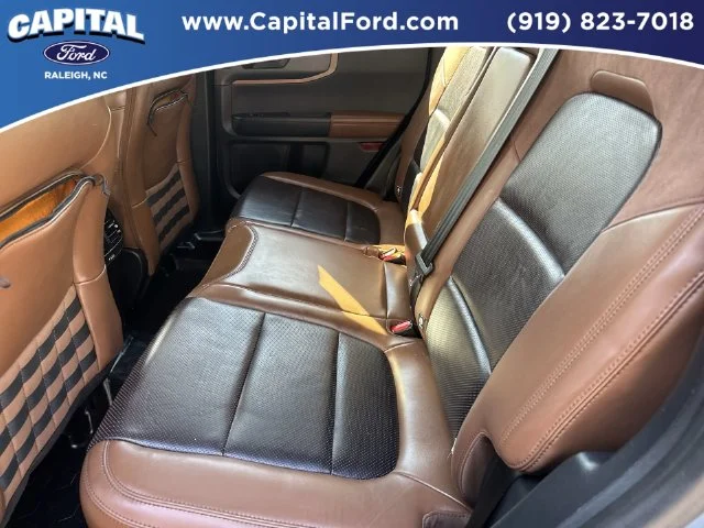 Used 2024 Gray Ford Badlands image 18