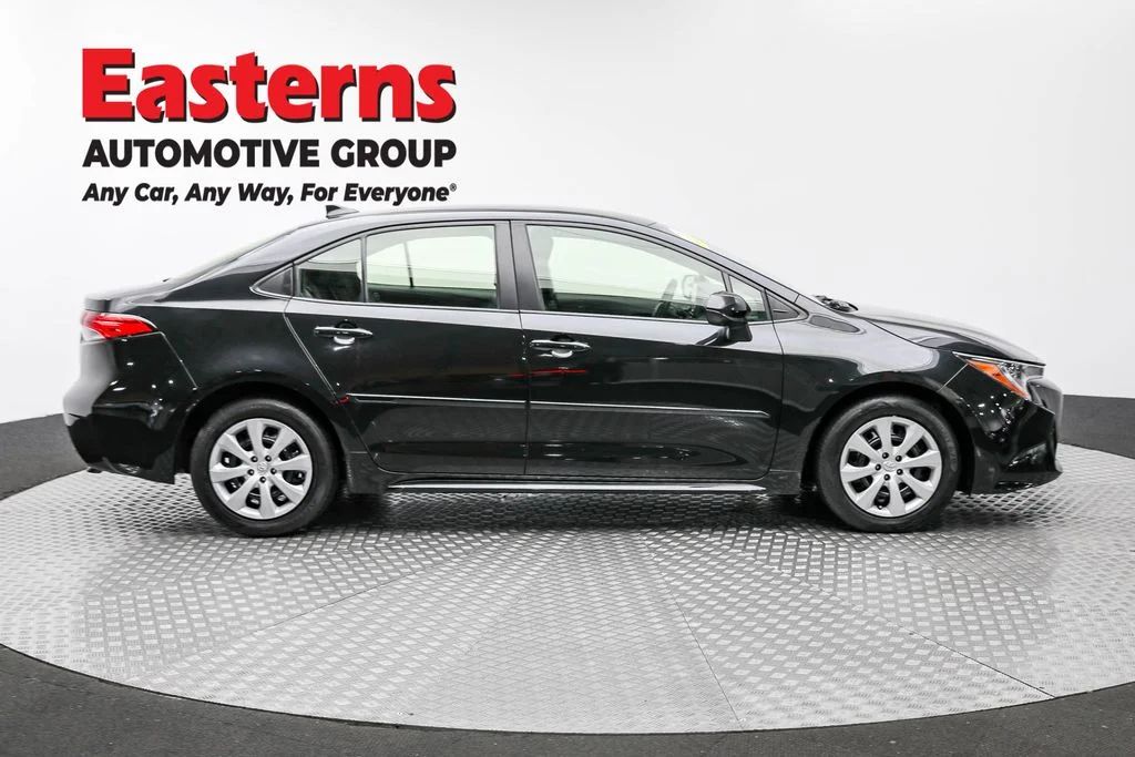 Used 2022 Black Toyota LE image 4
