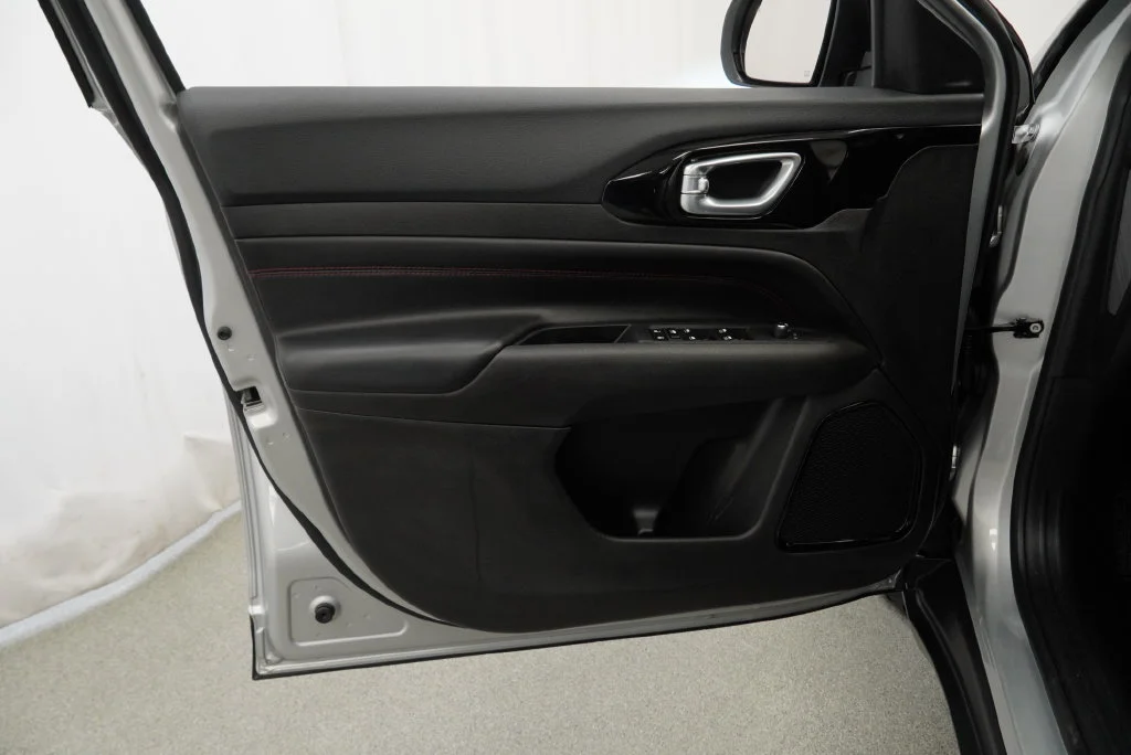Certified Used 2025 Silver Jeep Trailhawk image 32