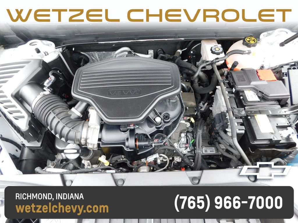 Used 2023 White GMC Denali image 48