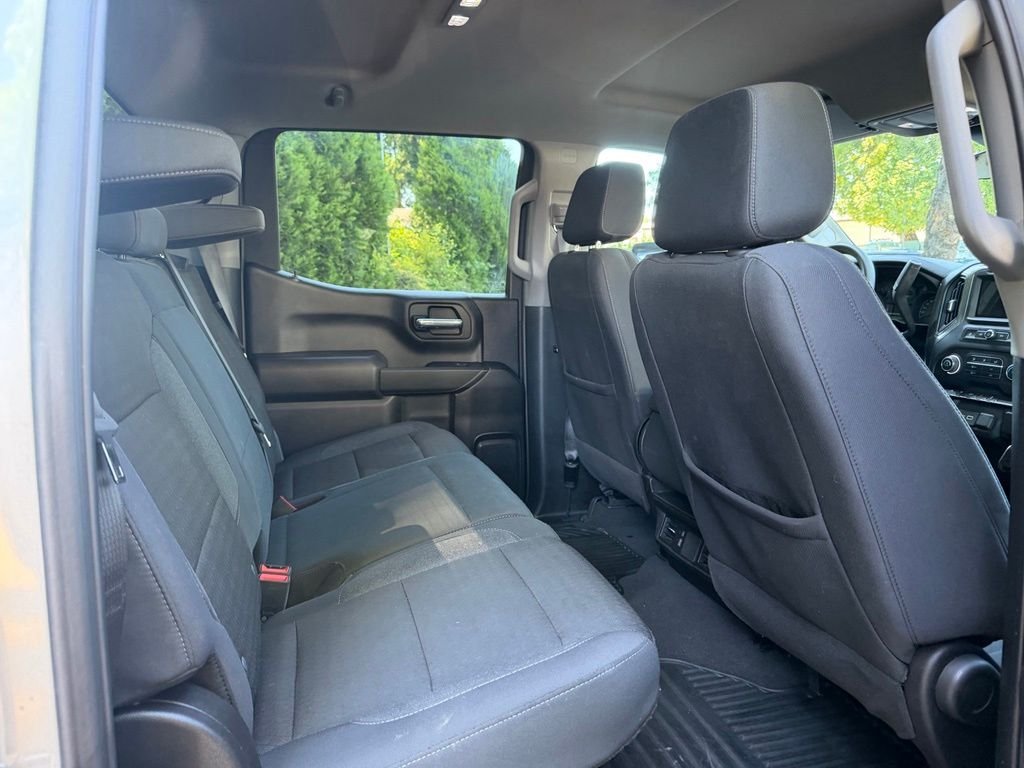 Used 2024 Gray Chevrolet Custom image 17