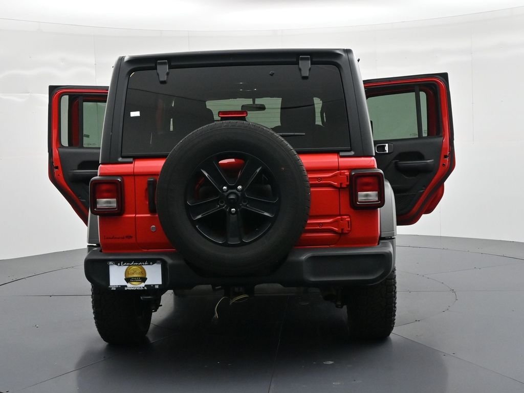 Used 2019 Red Jeep Unlimited Sport Altitude image 26