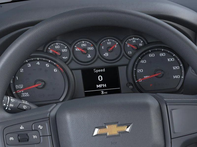 New 2025 Summit White Chevrolet WT image 18