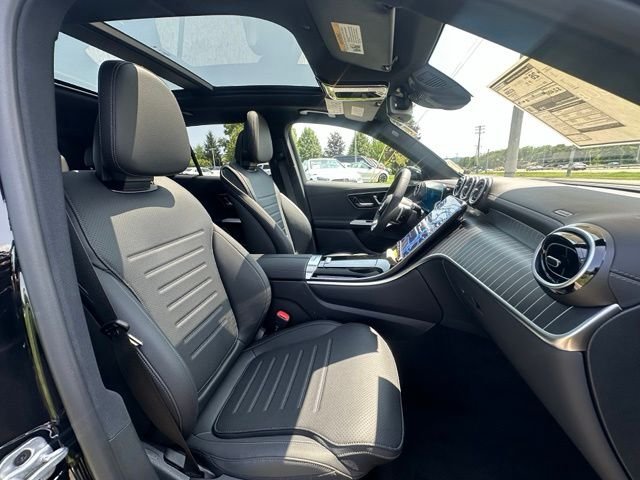 New 2026 Black Mercedes-Benz GLC 300 image 26