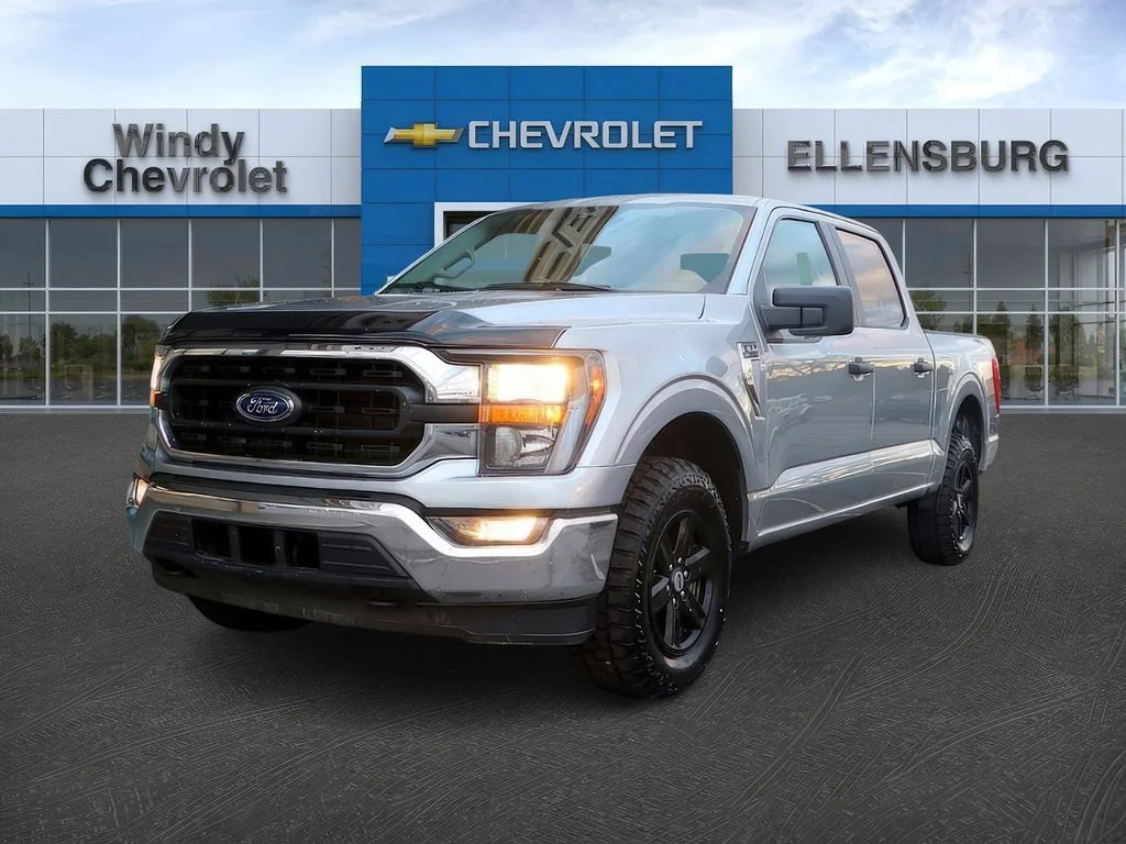 2023 Ford F-150 XLT - Photo 3