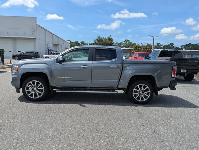 Used 2022 Steel Metallic GMC Denali image 6