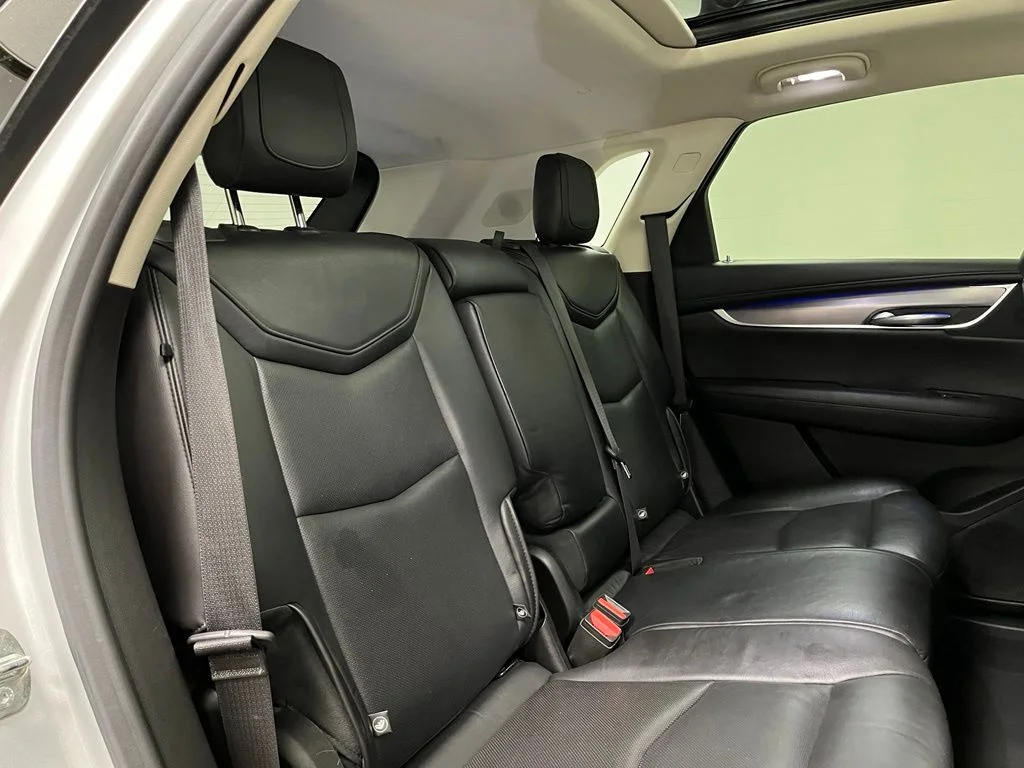 Used 2019 Silver Cadillac Premium Luxury image 51