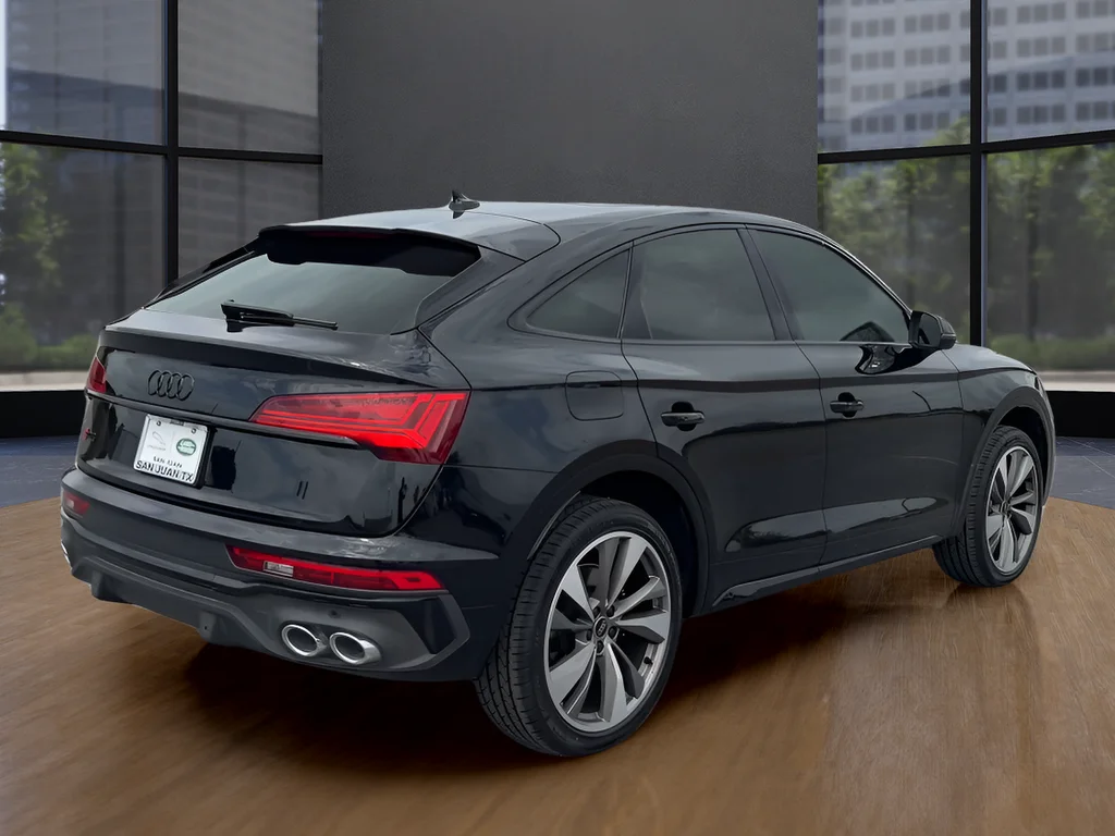 Used 2024  Audi Premium Plus image 5