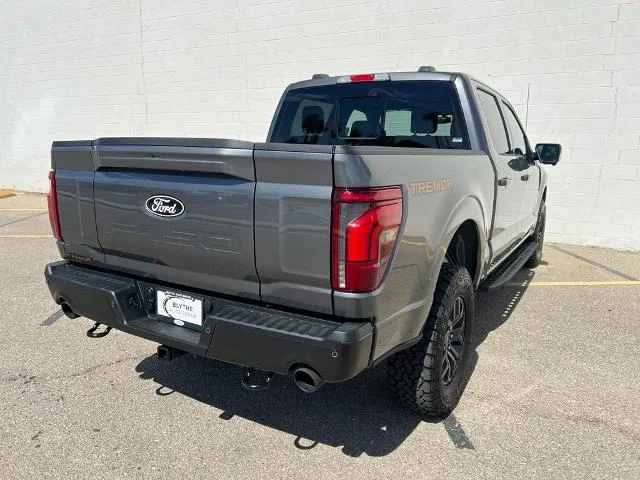 New 2026 Carbonized Gray Metallic Ford Tremor® image 38