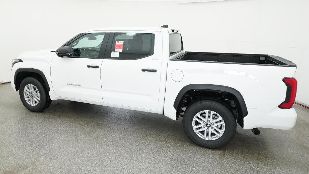 New 2026 Ice Cap Toyota SR5 image 6