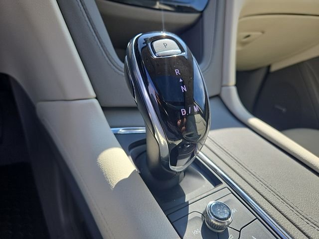 Used 2022 Steel Metallic Cadillac Premium Luxury image 15