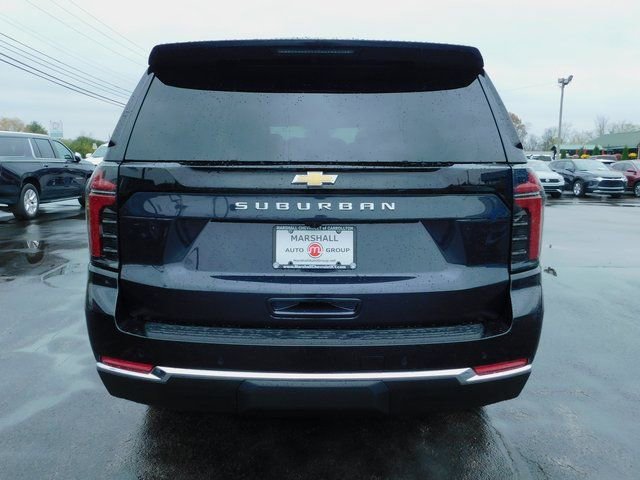 2026 Chevrolet Suburban LS - Photo 8