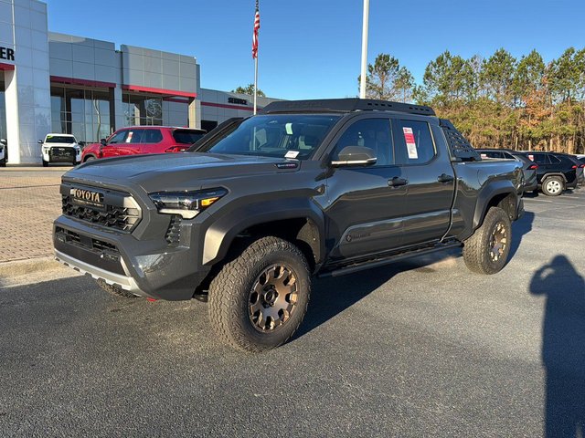 2026 Toyota Tacoma i-FORCE MAX Trailhunter