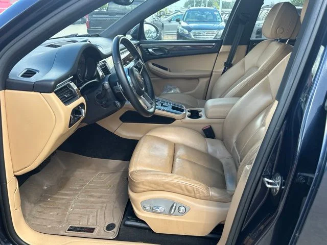 Used 2017 Blue Porsche Base image 5