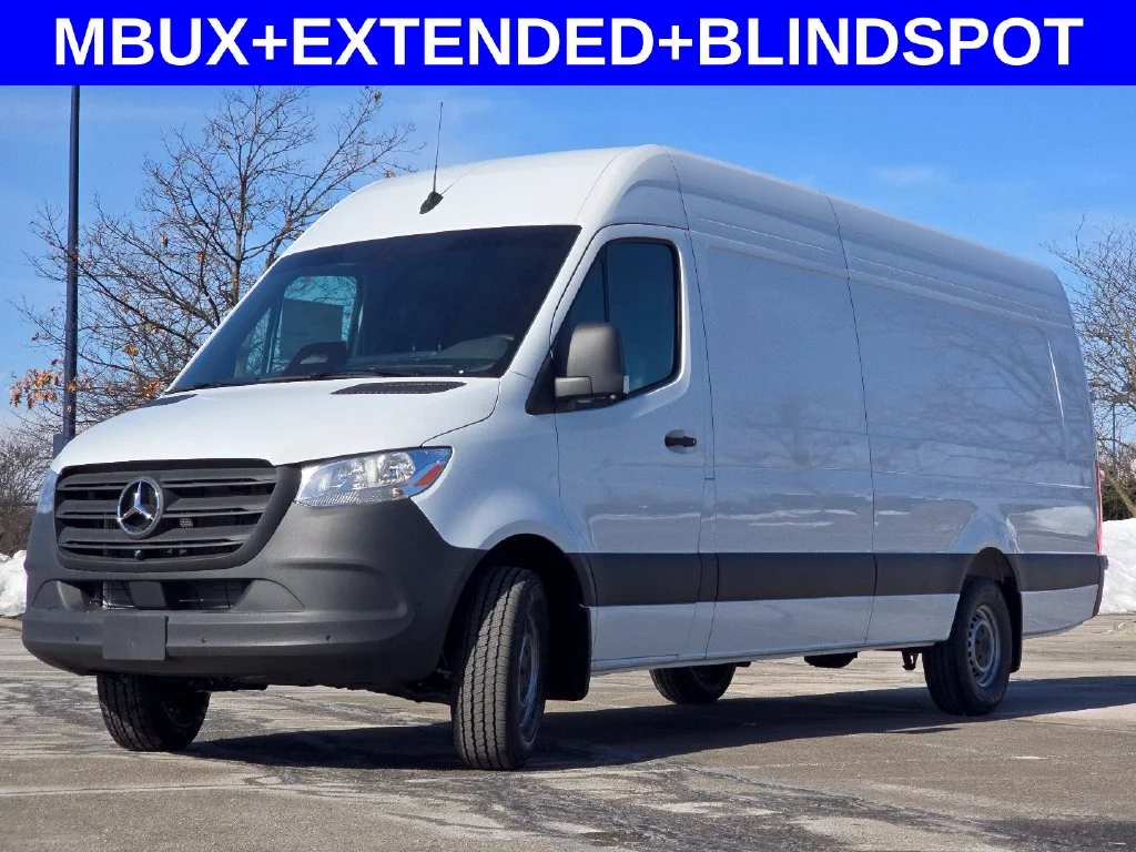New 2026 Arctic White Mercedes-Benz Cargo 170 WB image 9