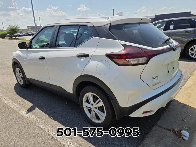 Certified Used 2023 White Nissan S image 3