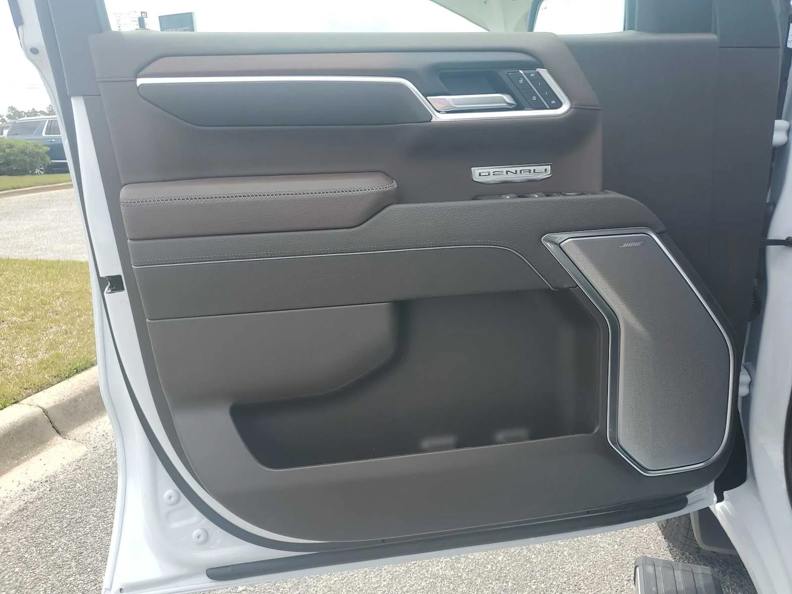 New 2026 Glacier White Tricoat GMC Denali image 15