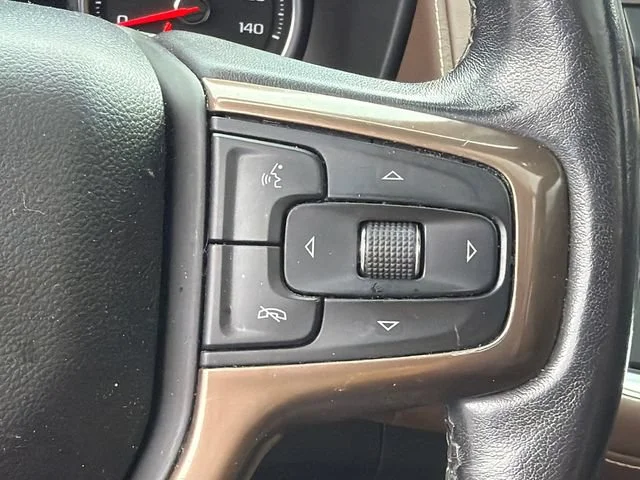 Used 2021 SUMMIT WHITE Chevrolet High Country image 26